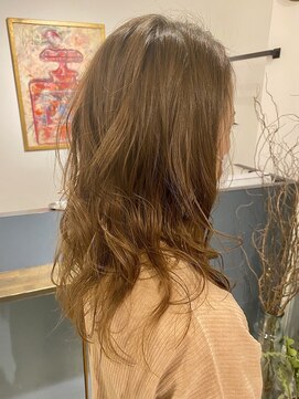 リタ(Rita) ゆるめパーマ