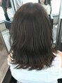 ヘアサロン エン(hair salon en.)&nbsp;赤味を打ち消した【抜け感】ブルージュカラー×似合わせミディ