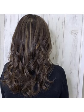 アンダーバーホワイト 南海難波店(_WHITE) ハイライトカラー