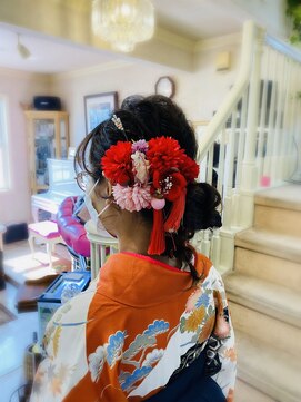 美容室 ティンカーベル 玉ねぎヘア