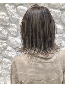 モアナバイヘッドライト 曽根店(Moana by HEADLIGHT) Moana#グレージュ#ボブ