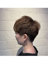 イーチ ヘアーアンドトータルビューティ(each hair&total beauty)&nbsp;メンズ風ショートヘア☆【久保木真緒】