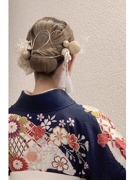 山野愛子美容室 ピタッとシニヨン