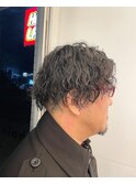 縦落ちツイストスパイラル刈り上げツーブロック