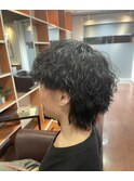 メンズパーマ×メンズカット◎ウルフスタイル/波巻きパーマ/黒髪