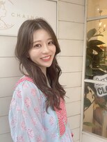 アミュレ(Amule)&nbsp;顔まわりレイヤーロングヘアに動きと軽さをプラス