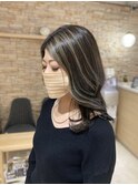 バレイヤージュ×グレーカラー×ハイライト