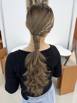 オー(OOO) 綺麗めタイトアレンジ