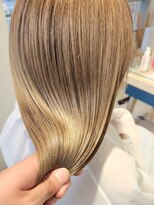 ネオリーブ ジューク 日吉店(Neolive JuQ)&nbsp;【日吉】ワイドバンクイメチェンホワイトブロンドレイヤーカット