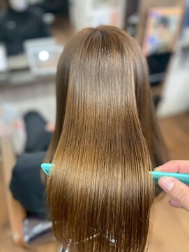 リスタ(Resta) 【Resta】くびレイヤーショートミディアム前髪ミルクティーボブ