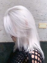 リリック(LYLICK)&nbsp;ホワイトカラー