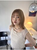 ベージュカラー