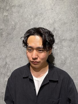 ドゥーエン 緑橋店(DoEN) センターパート×シャドウパーマ