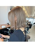 20代30代ボブ/ミディアムレイヤー／グレージュ/透明感/天神/大名