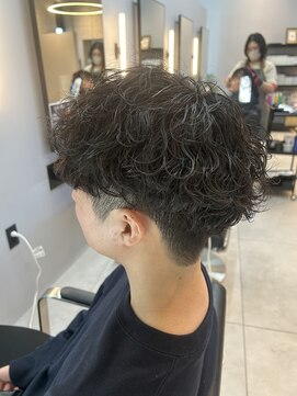ニーズヘアー(Needs hair) 波巻きスパイラル