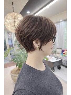 アースオーセンティック 熊本長嶺店(EARTH Authentic) 大人美人ショート