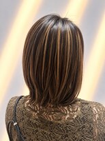 トランスサロン 吉祥寺(TRANS SALON)&nbsp;伸びても気にならないハイライト×ツヤボブ