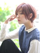 サークル(CIRCLE)&nbsp;マッシュショートカーキグレージュ大人かわいいフェザーバング