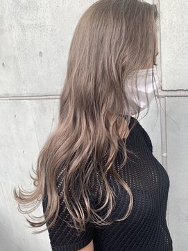 アンサム リリー(UNSOME Lille) 【UNSOME　Lille】ミルクティベージュ/イルミナカラー