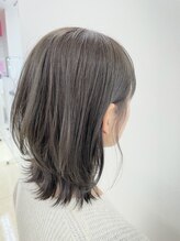 ローグヘアー 板橋AEON店(Rogue HAIR) 【　こなれ感♪　】外ハネミディなカーキアッシュスタイル