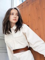 濡れ髪　切りっぱなし　オリーブカラー　セミウェットウェーブ