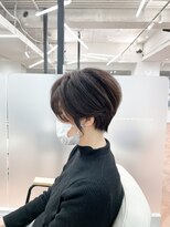 フロート 小阪店(float) ショートヘア_マロンベージュ Aラインボブ かきあげ