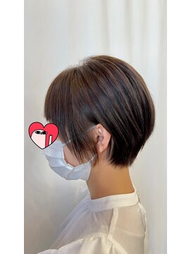 シャンパトラ(SCHON PATRA) 耳掛けショートボブ