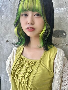 ガルボヘアー 名古屋栄店(garbo hair) ライムグリーン　インナーカラー　にしむらりな　ミディアム