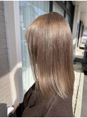 ミルクティーベージュ
