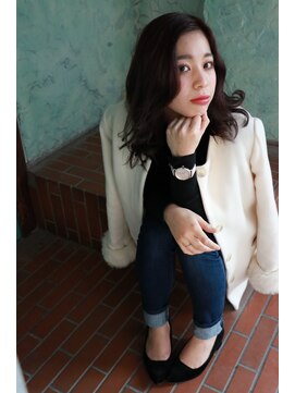 ドア(doa) 春に向けた柔らかベージュ