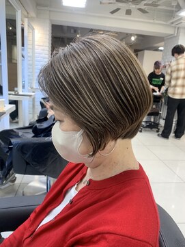 アッシュ 吉祥寺店(Ash) 吉祥寺/脱白髪染め/白髪ぼかし/白髪染め卒業