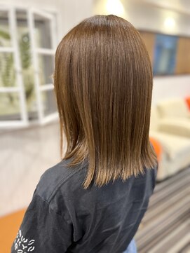 パクタ(PAcuTA.) 結べる長さ　切りっぱなしボブ