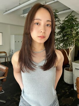 ガーランドギンザ(Garland Ginza) セミロングレイヤーカット