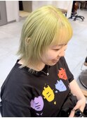 ライムグリーン　ダブルカラー　ウルフカット　横浜