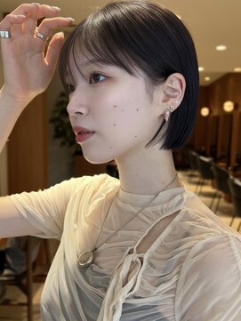 ヤイエ 青山店(yiye) マッシュショート丸みショートボブくびれショート金髪ショート