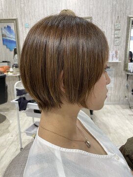 ロア 熊本(LOA) 可愛い系ショートボブ　10代20代30代40代