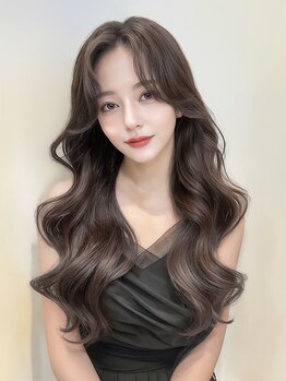 ソア 福山駅前(SOAH)の写真/顔周り・前髪で作る韓国風レイヤーカットで小顔見せ◇髪質や骨格・クセを見極めた似合わせヘア[福山]