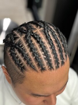 アーバンスタジオトウキョウ 下北沢店(URBAN STUDIO TOKYO) 地毛コーンロウ　[特殊ヘア下北沢/メンズサロン]