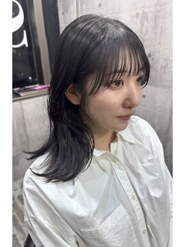 ヘアーサロン 6(hair salon) 前髪重め　フェイスレイヤー