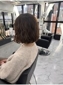 肩上ボブ大人可愛いボブひし形ボブアッシュベージュ