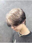 ミルクティーグレージュエンドカラーセンターパートブリーチ