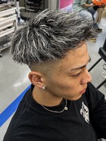 ダズルヘアラッシュ(DAZZLE hair RUSH)&nbsp;名古屋八事金メッシュシルバーメッシュ細め太めハイライトパーマ