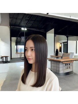 エクラ バイ キョウト(eclat by kyoto) 美髪レイヤーカット/顔まわりレイヤー/ストレートロングレイヤー