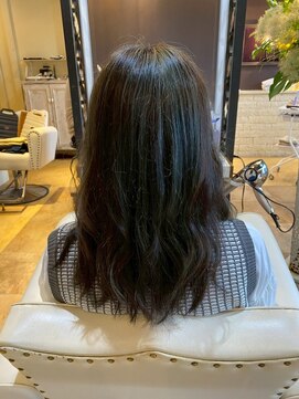 プラザサロン 辰巳台店 30代40代艶ロングレイヤー