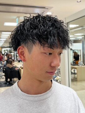 ケンジ 平塚ラスカ店(KENJE) ツイストパーマメンズパーマメンズ毛流れパーマフェザーパーマ