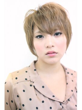 ヘアーメイク ダブル(HAIR MAKE double) カジュアルショート