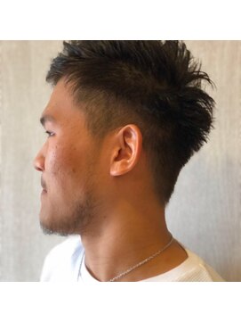 ベルガモットヘア(bergamotto hair) エッジのきいたメンズスタイル【GROOMINＧ】