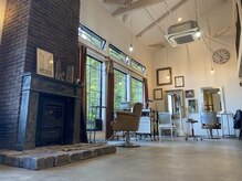 サロン ド メアリー(Salon de Mary)の雰囲気（家具や小物、100年前のものまで！一つ一つにこだわりました。）