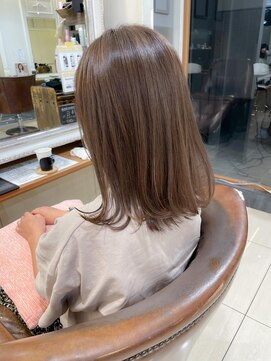 ネオリーブアイム 横浜西口店(Neolive aim) 白髪ぼかしハイライト ミルクティーベージュ【横浜】