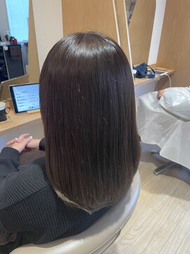 アンフィ 東京(Amphi) 【脱ブリーチ!!イルミナカラーで透明感♪】